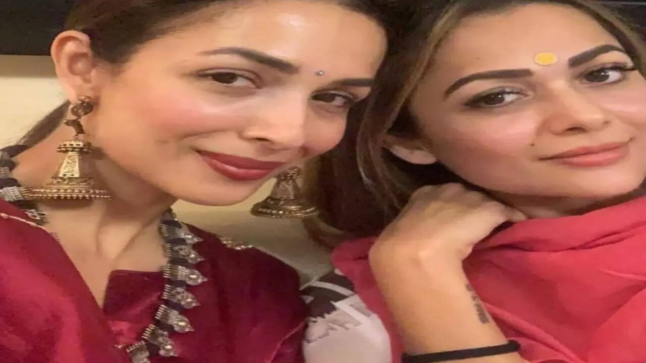 Malaika Arora with sister sister Amrita