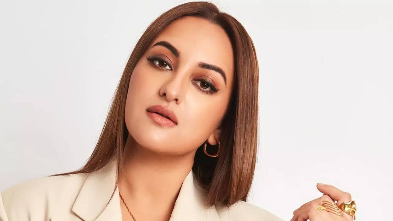 All about Sonakshi Sinha's swanky 10 floor home