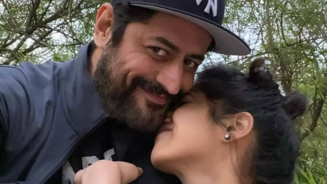 Mohit Raina drops photos with his wife Aditi on Valentine’s Day