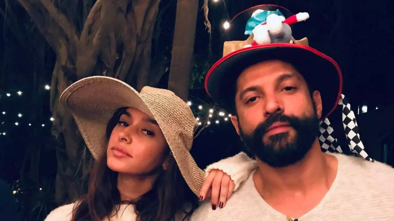 Farhan Akhtar's ex-wife Adhuna Bhabani and daughters Shakya, Akira to attend his wedding with Shibani? Here's what we know