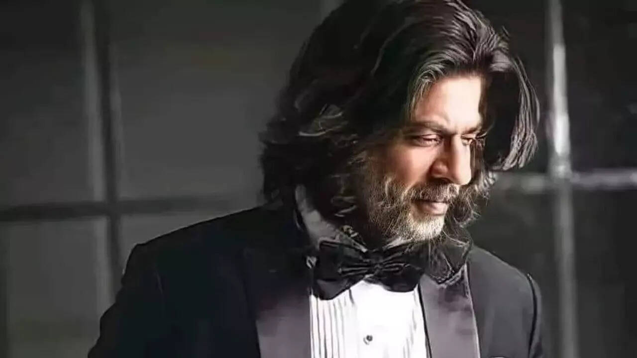 Shah Rukh Khan's photoshopped new look with long hair and white beard takes the internet by storm - here’s the original