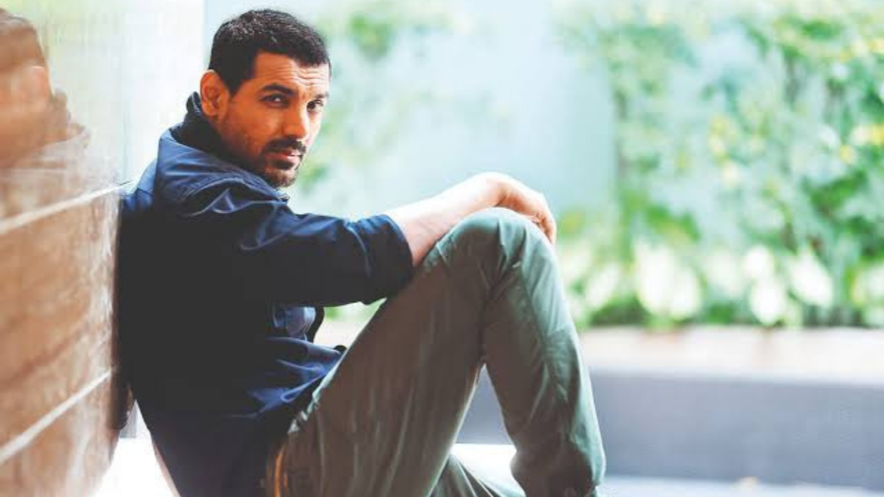 John Abraham had to once file a complaint against an obsessed stalker