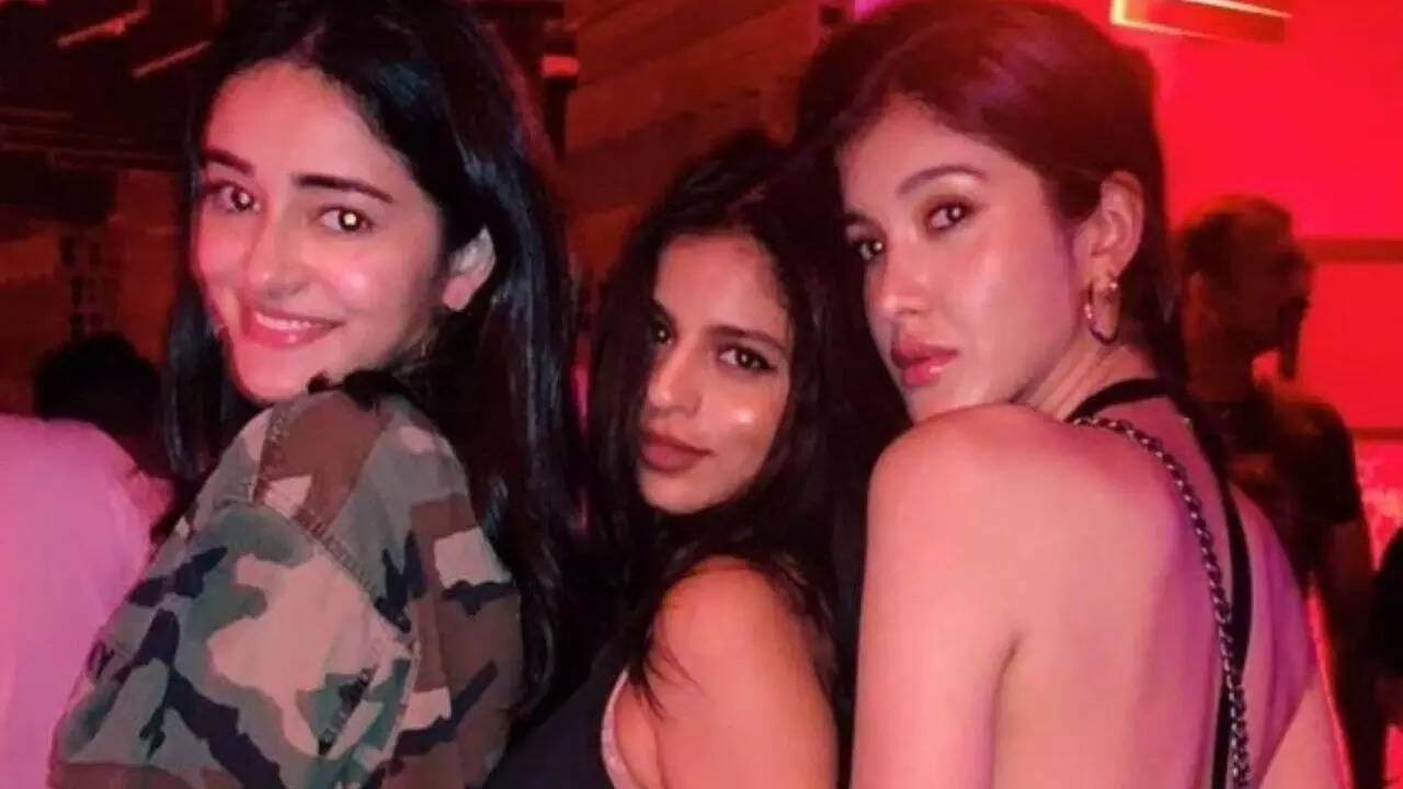 Shanaya, Suhana, Ananya