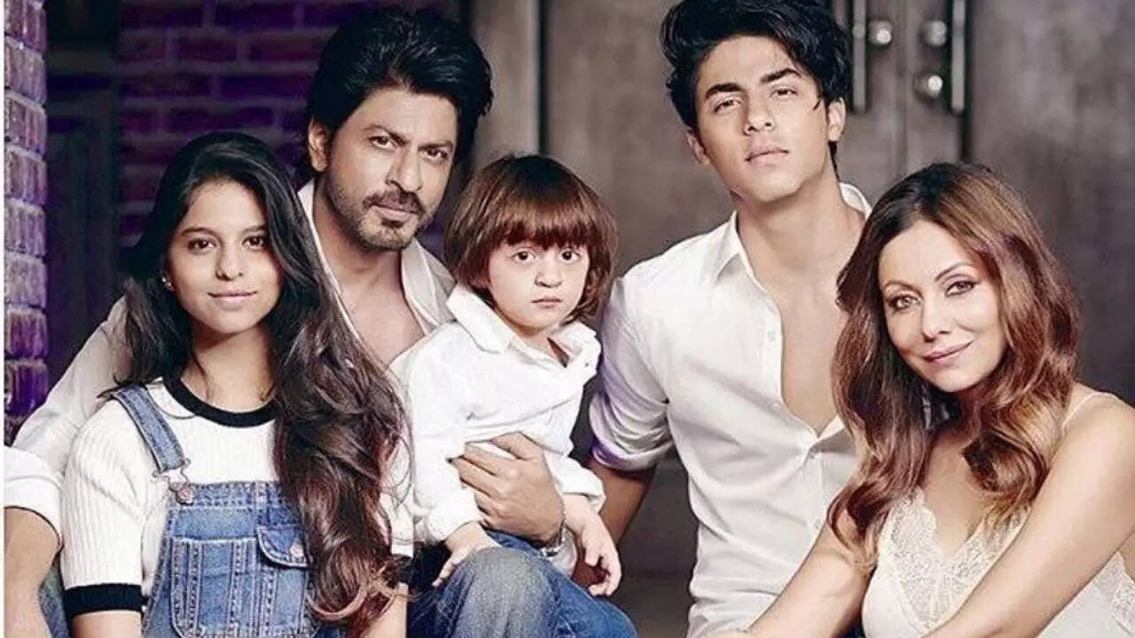 Shah Rukh Khan and Gauri Khan's family