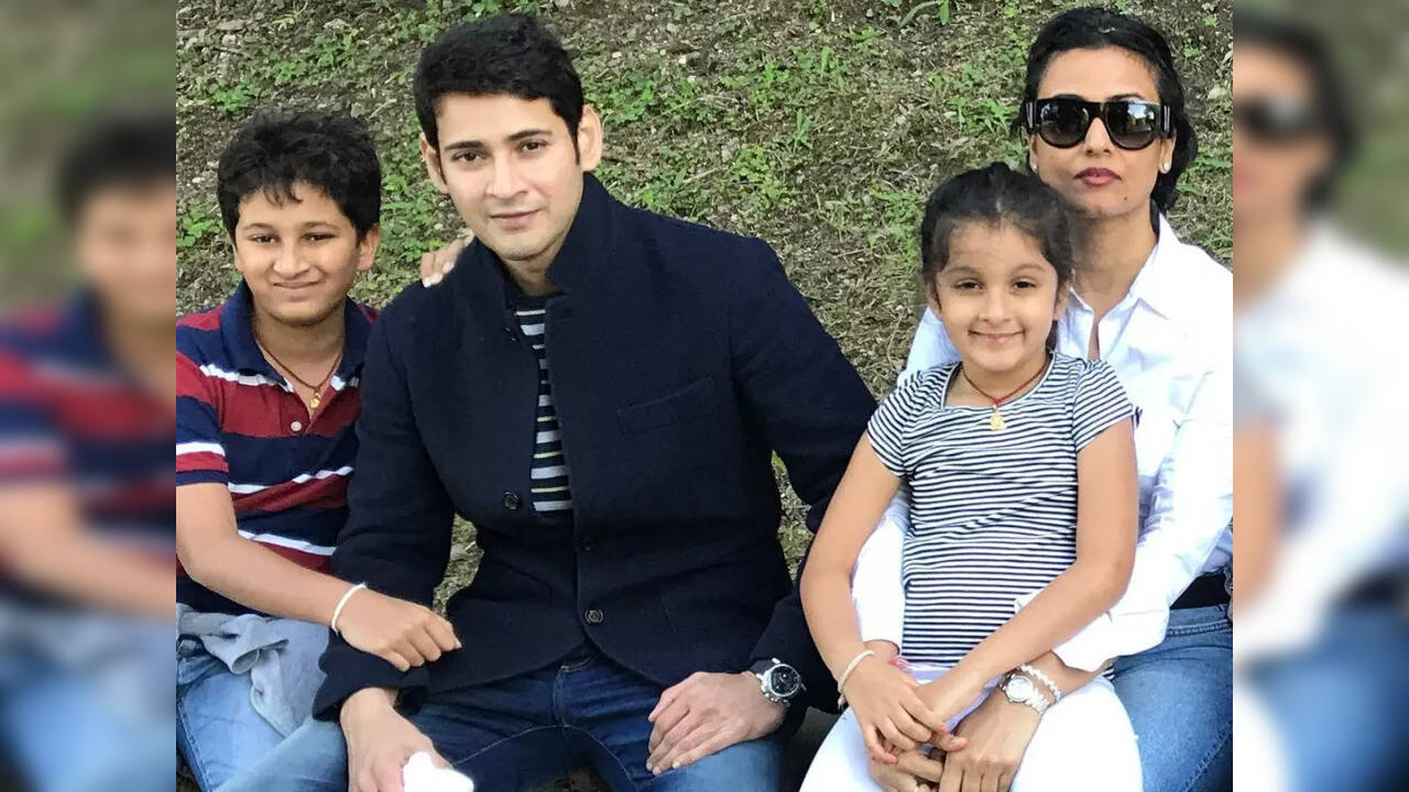 Mahesh Babu with family