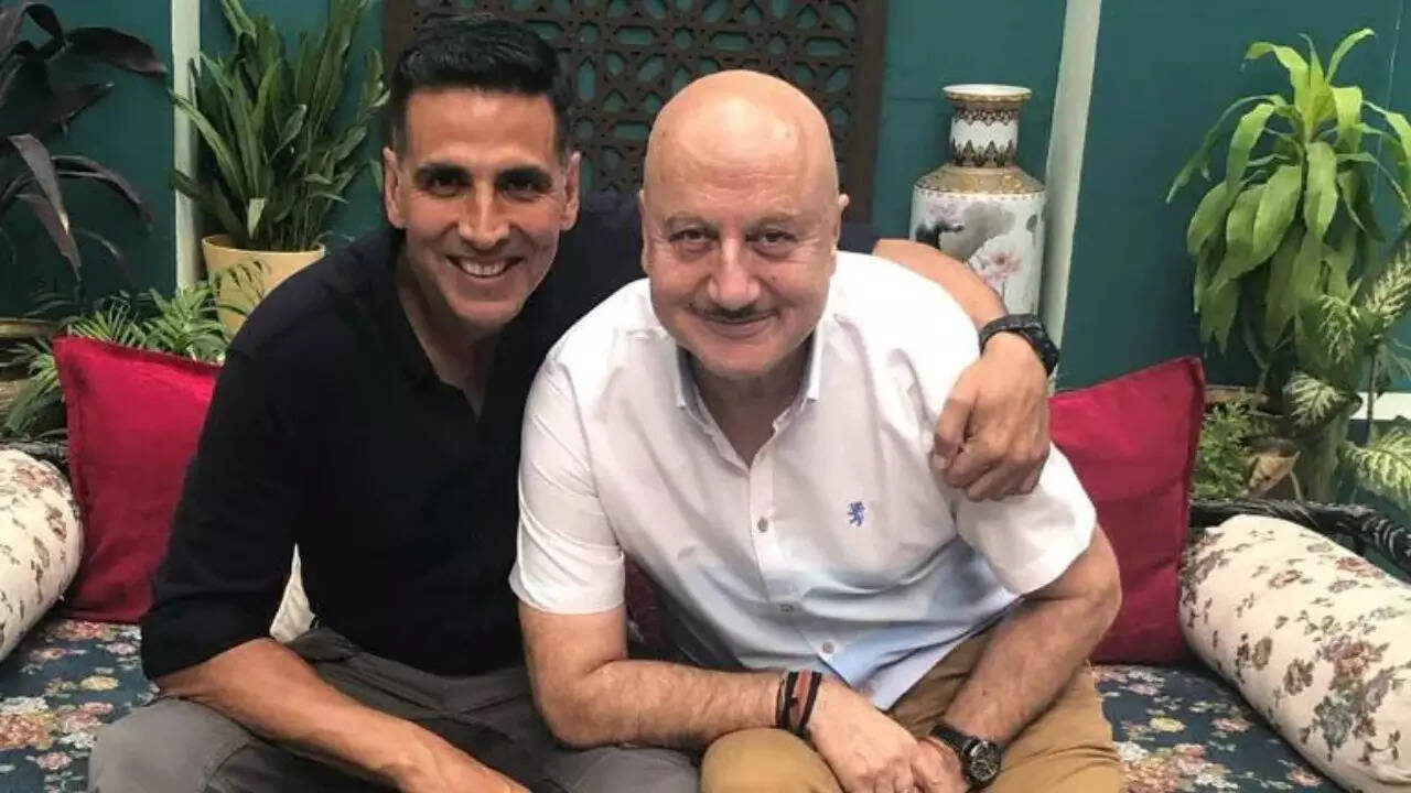 Akshay Kumar lauds Anupam Kher, Mithun Chakraborty's The Kashmir Files; know what he has to say