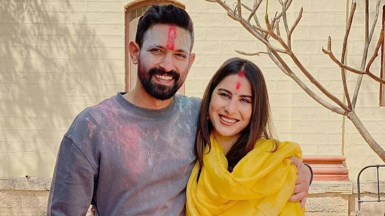 Vikrant Massey and Sheetal Thakur's first Holi