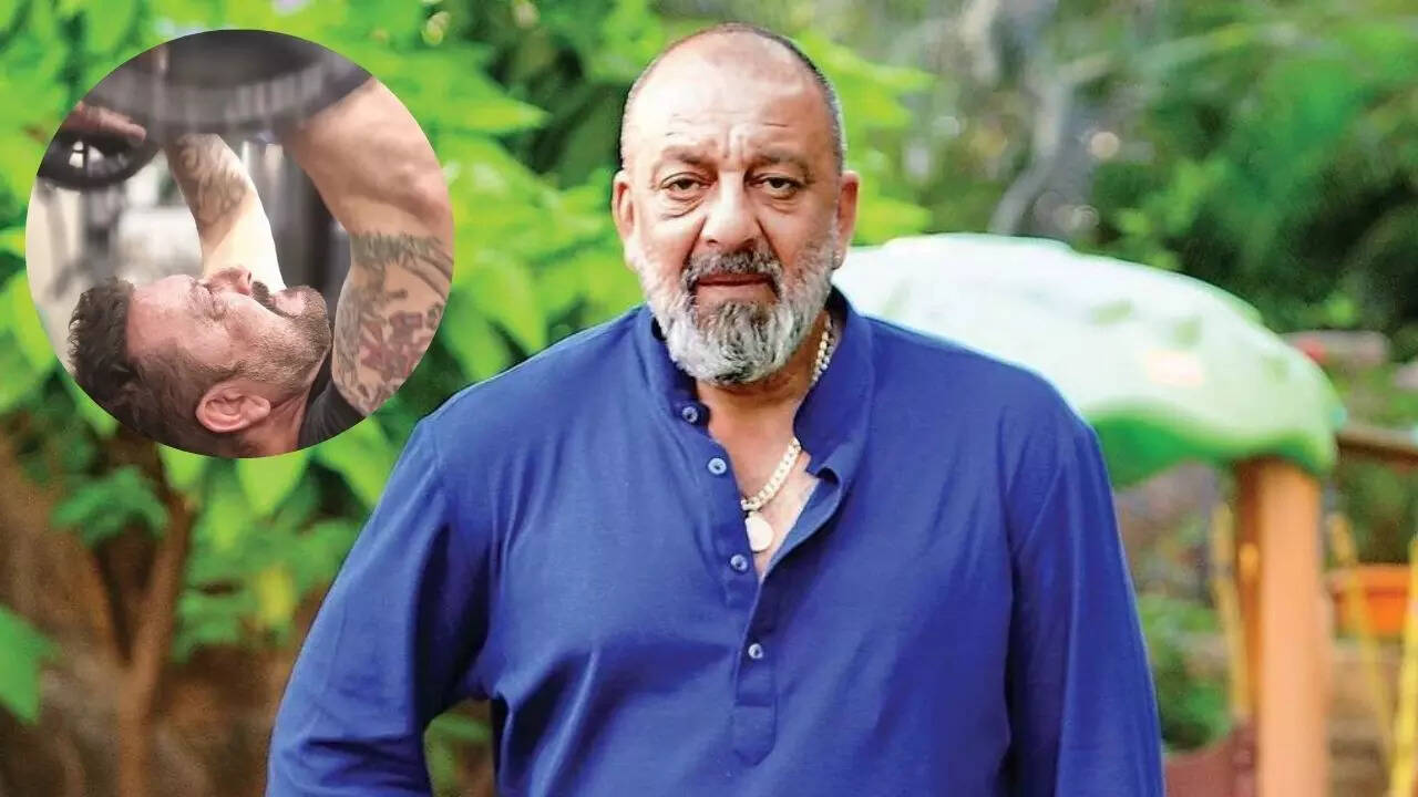 Sanjay Dutt lifts weight at 62