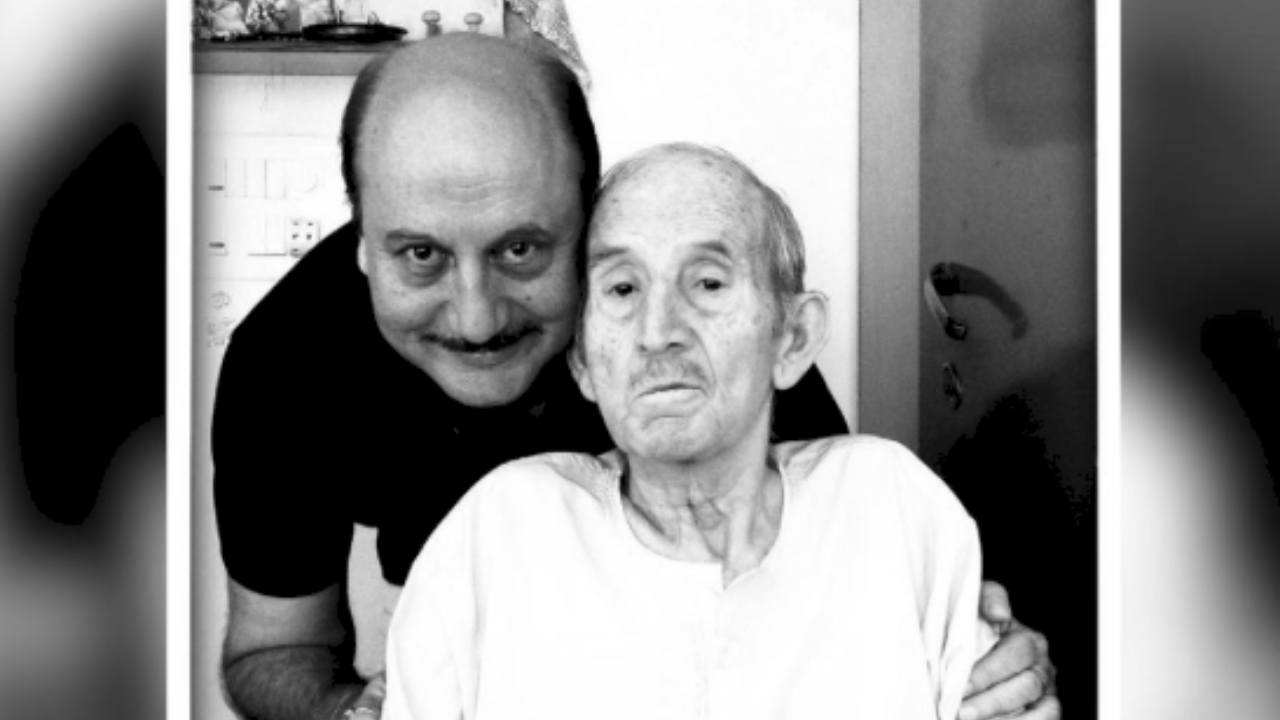 Anupam Kher with his father