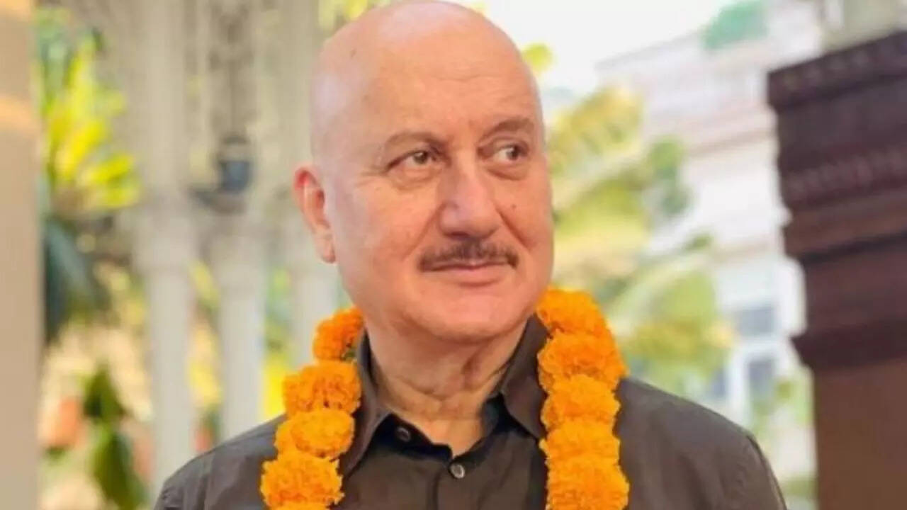 Anupam Kher adopted a Kashmiri Hindu family