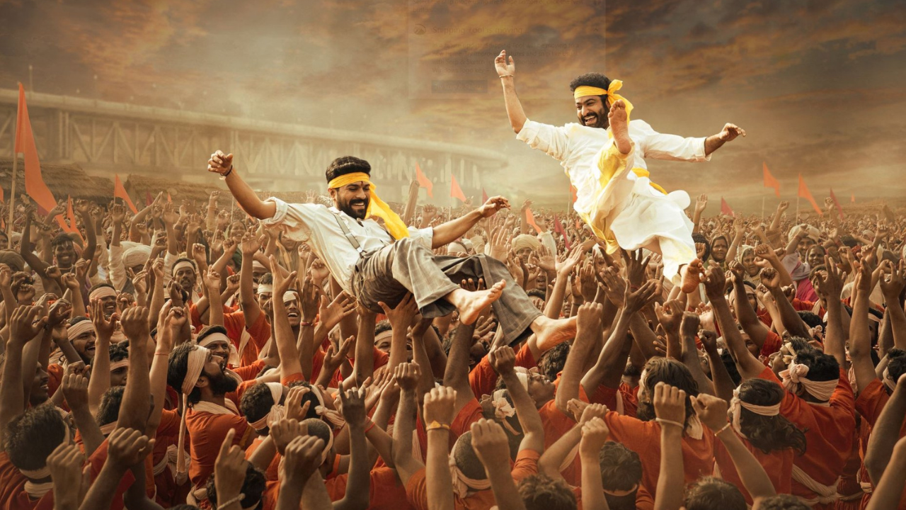 RRR crosses Rs 900 crore mark globally