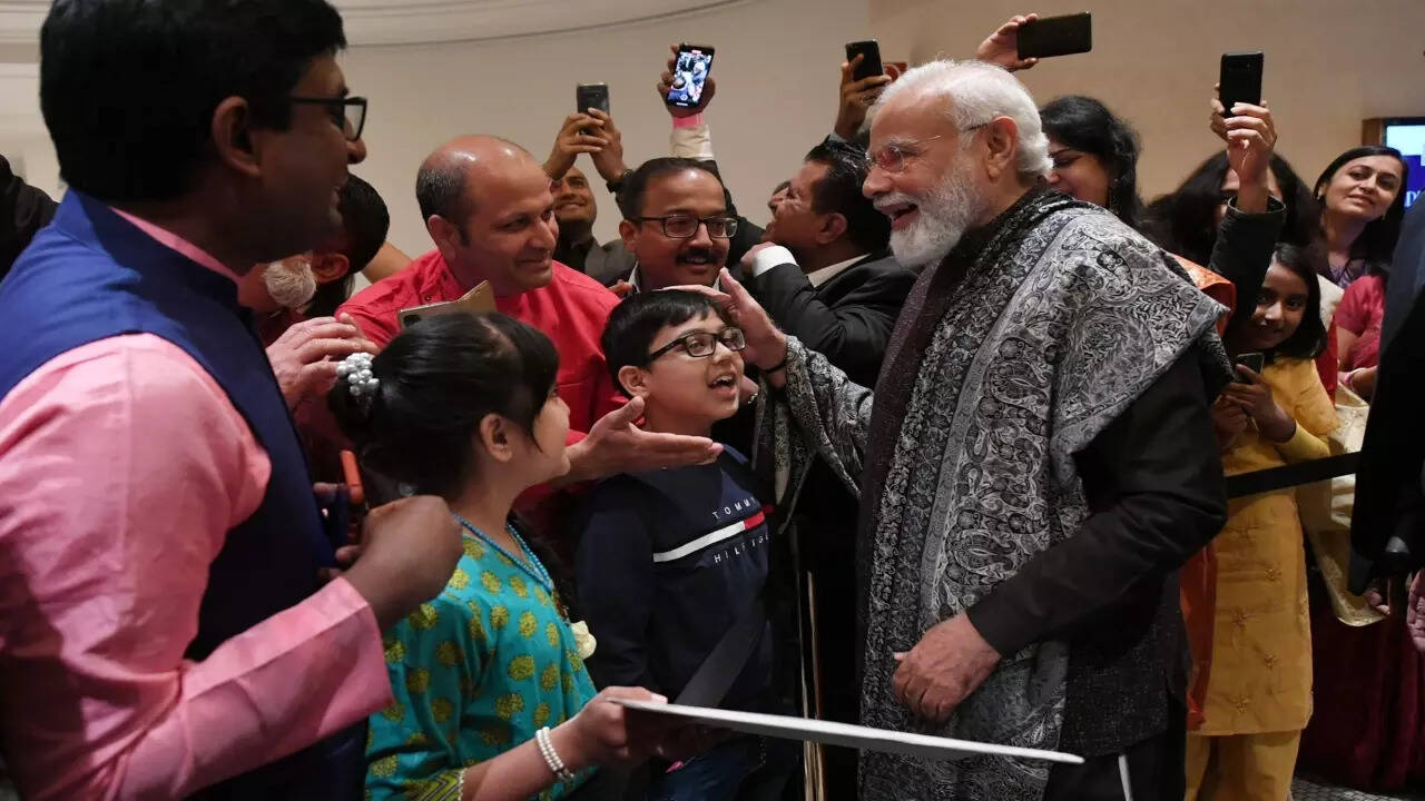 Watch how a young Indian origin boy in Berlin sang a patriotic song as PM Narendra Modi cheered him on