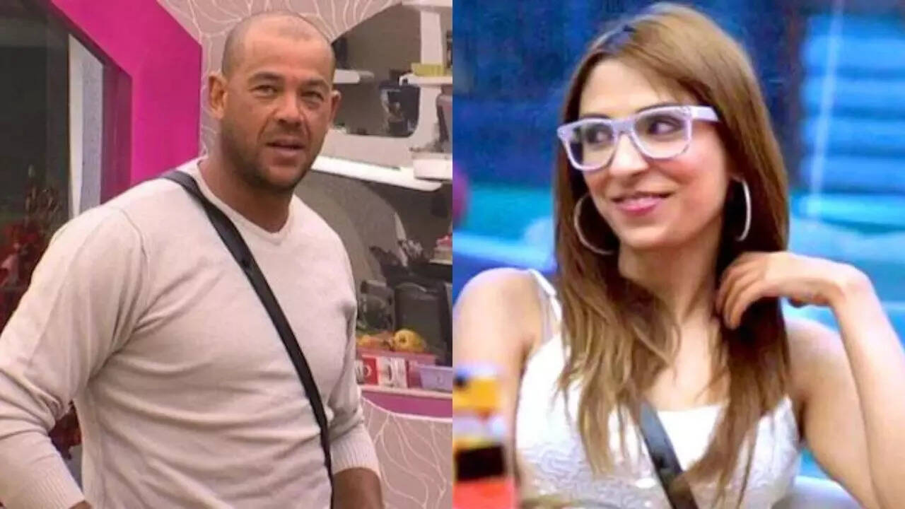 When Andrew Symonds proposes to Pooja Misrra on Bigg Boss 5