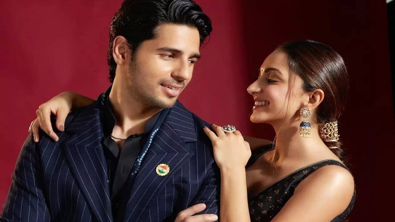 Sidharth Malhotra heaps praise on rumoured GF Kiara Advani's Bhool Bhulaiyaa 2 after attending screening; see his post