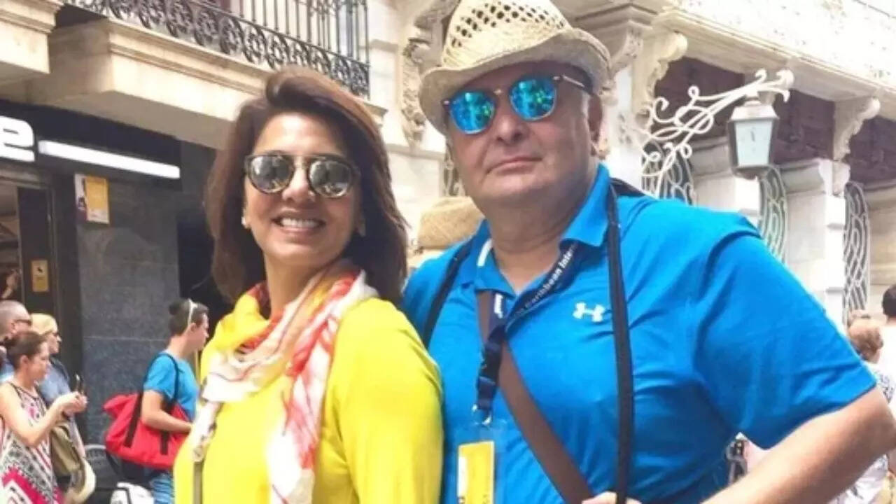 Neetu Kapoor with husband Rishi Kapoor