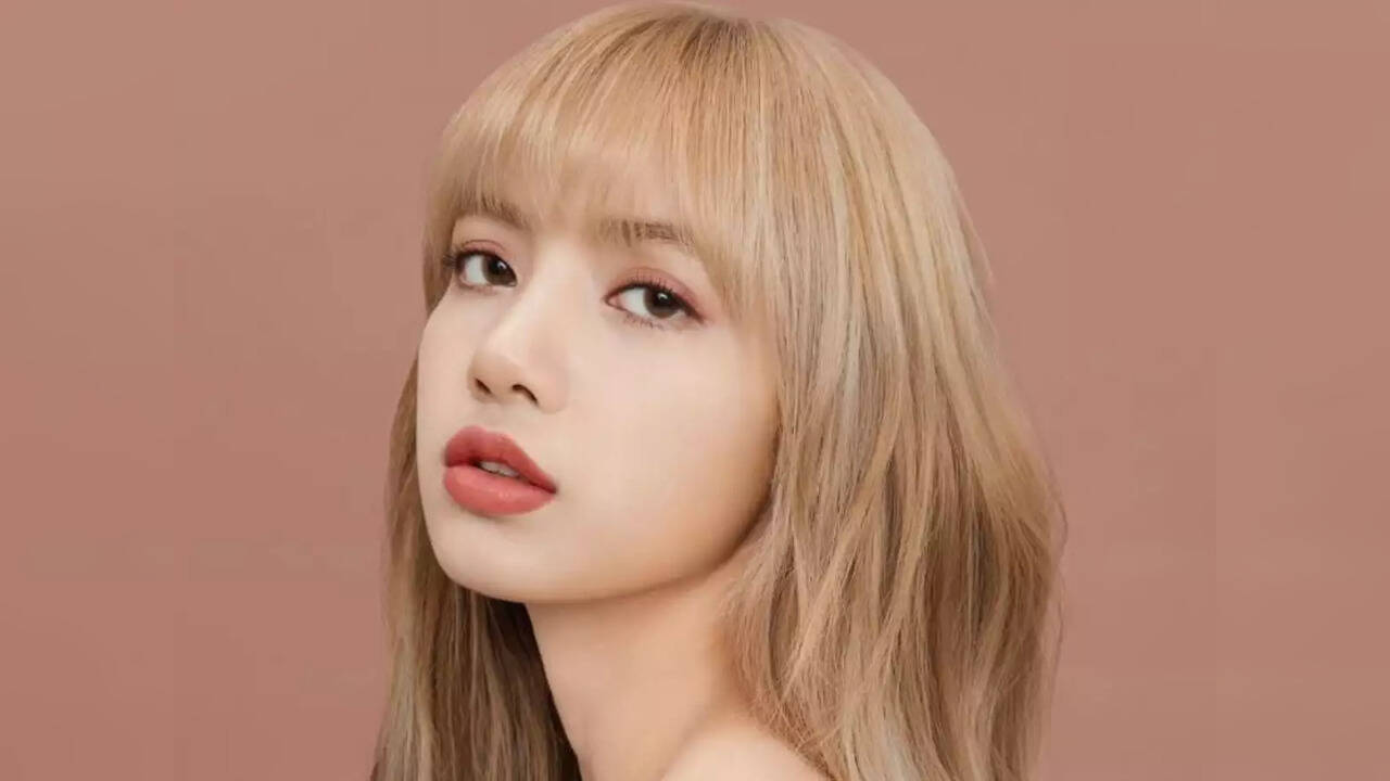 Lisa Blackpink.