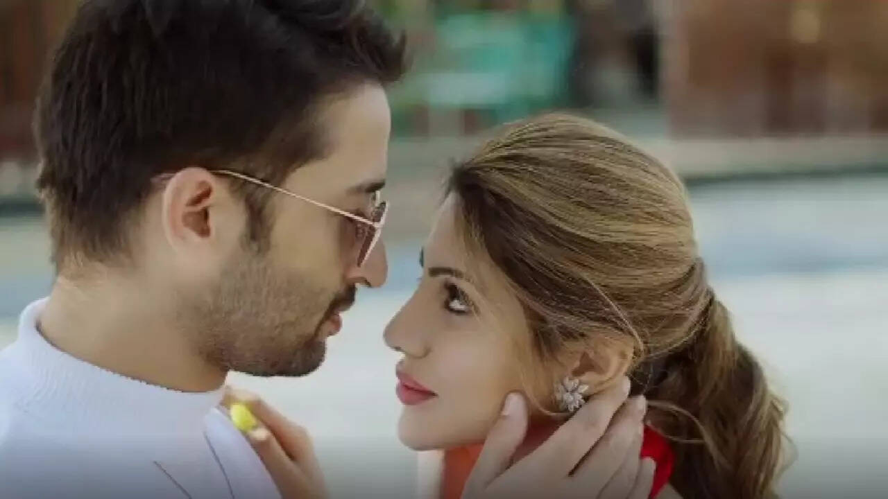 Shaheer Sheikh and Nikki Tamboli music video teaser