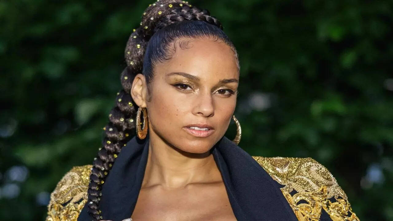 Alicia Keys faces backlash for singing Empire State of Mind at Queen's Platinum Jubilee concert