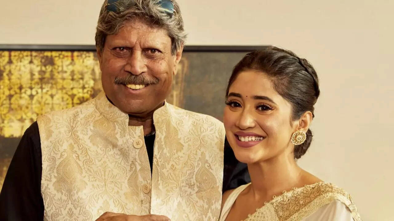 Kapil Dev's special message for Shivangi Joshi