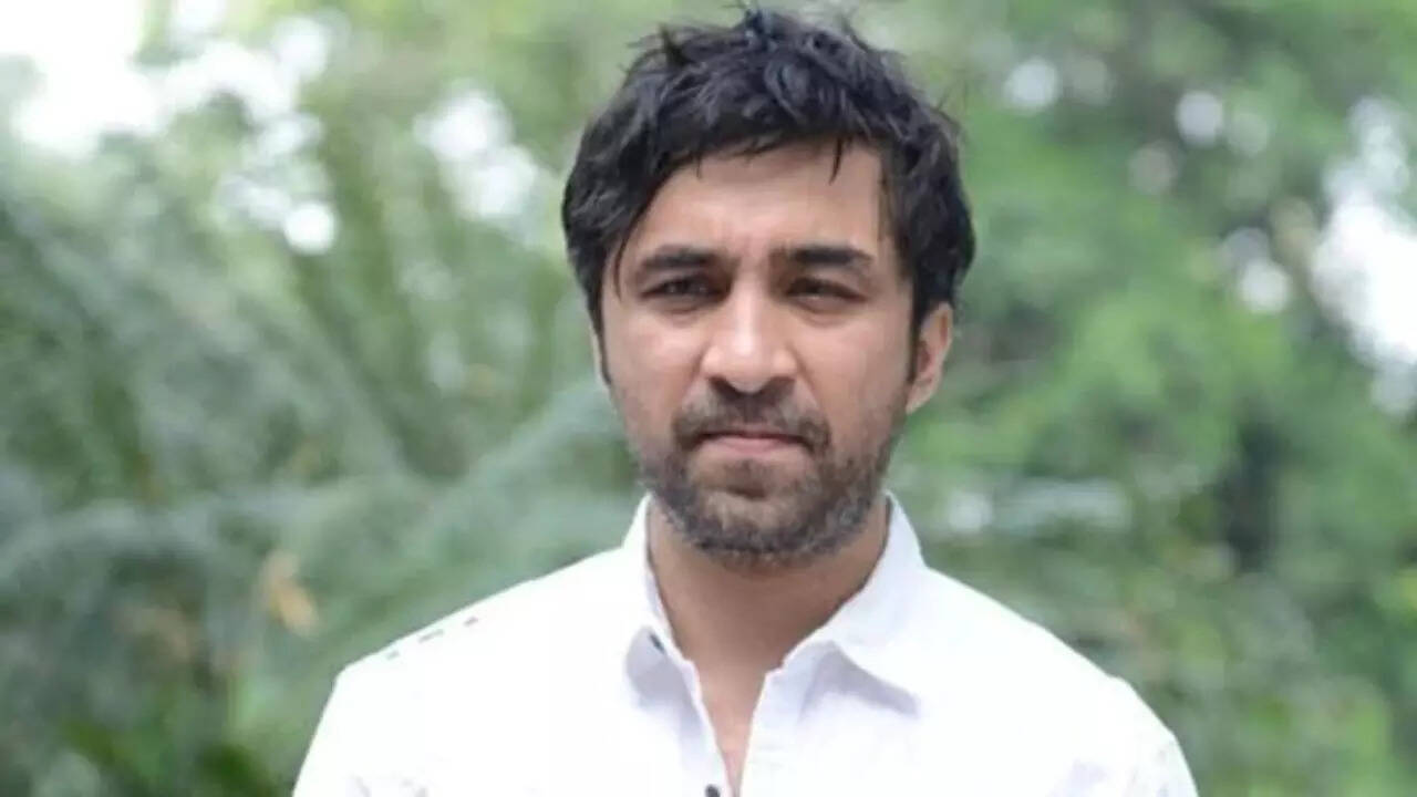 Siddhanth Kapoor shares his friends gave him drinks, cigarettes laced with drugs; reveals he was not aware of it