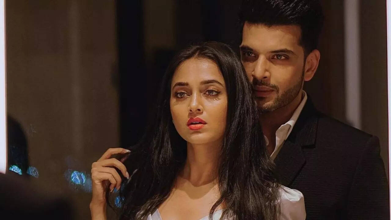 Karan Kundrra calls out a certain section of Tejasswi Prakash's fandom