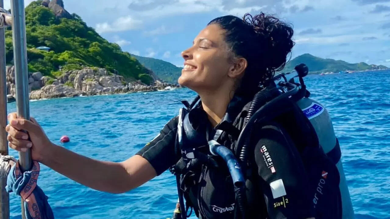 Saiyami Kher enjoys scuba diving in Thailand