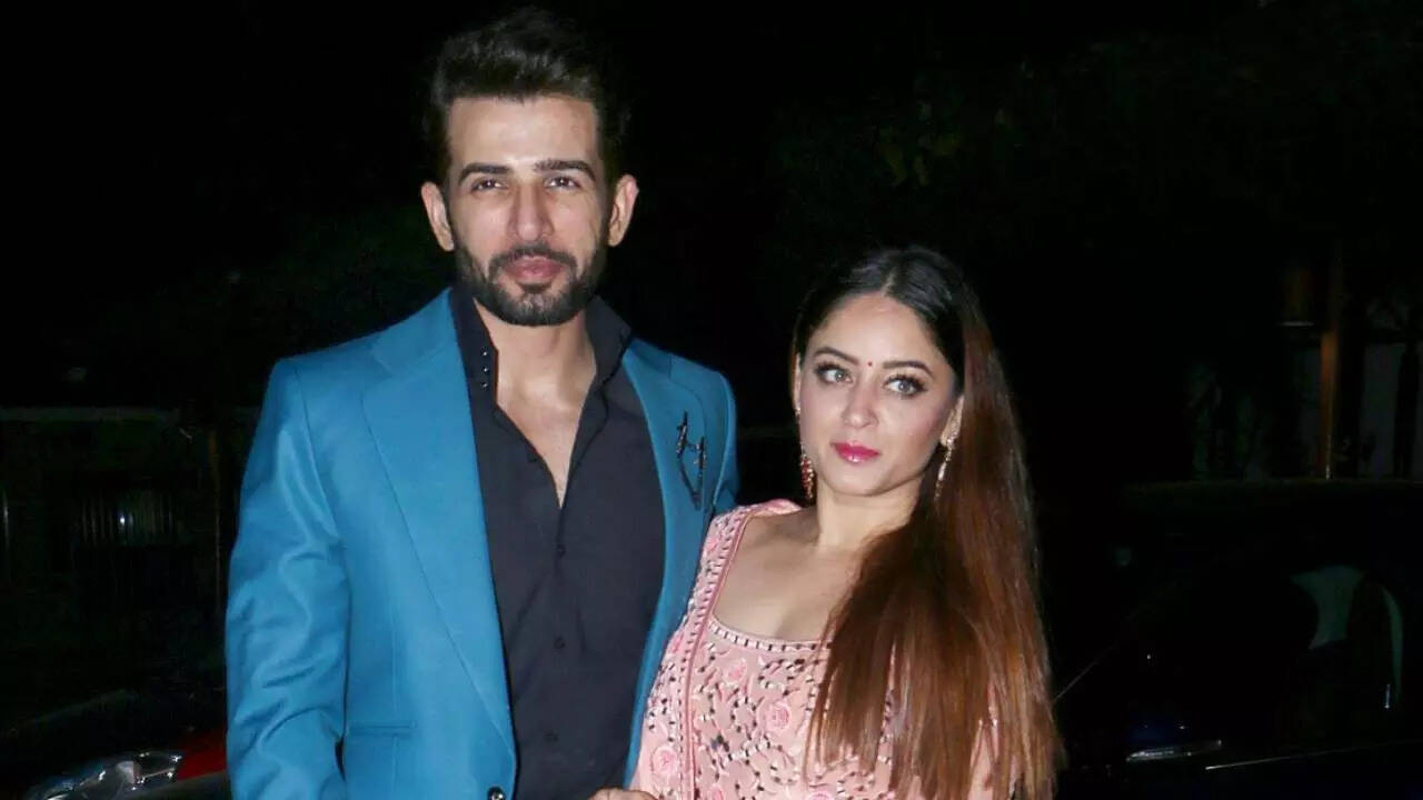 Jay Bhanushali and Mahhi Vij