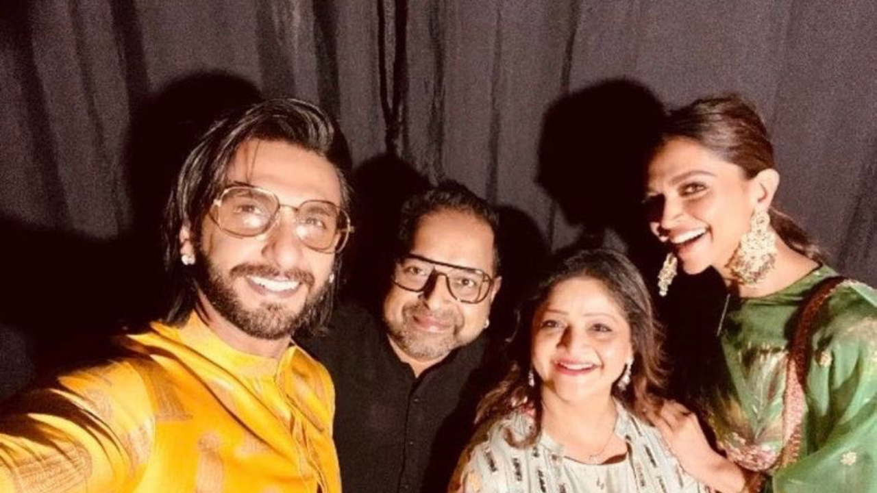 Ranveer Singh, Deepika Padukone spotted at Shankar Mahadedvan concert in California