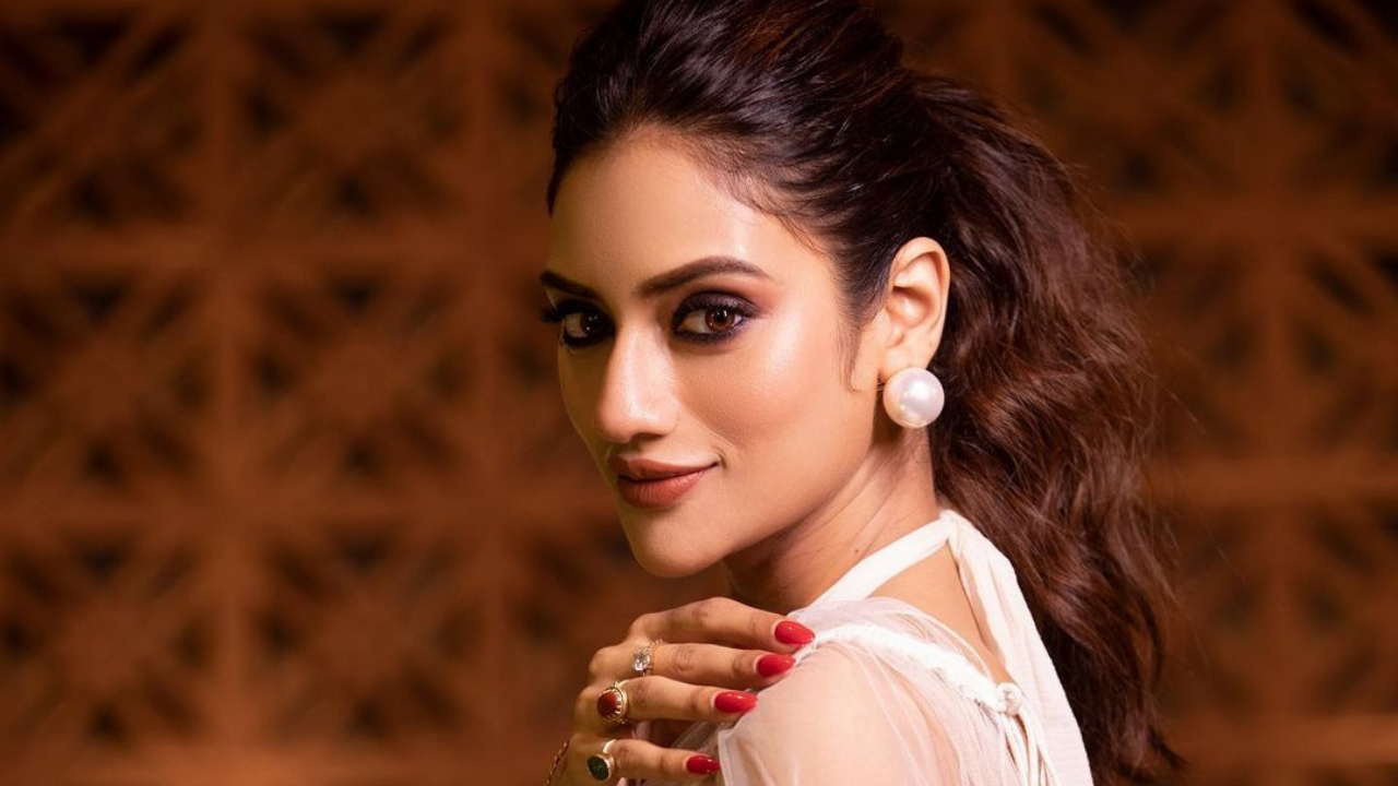 Nusrat Jahan reacts to Leena Manimekalai’s Kaali poster