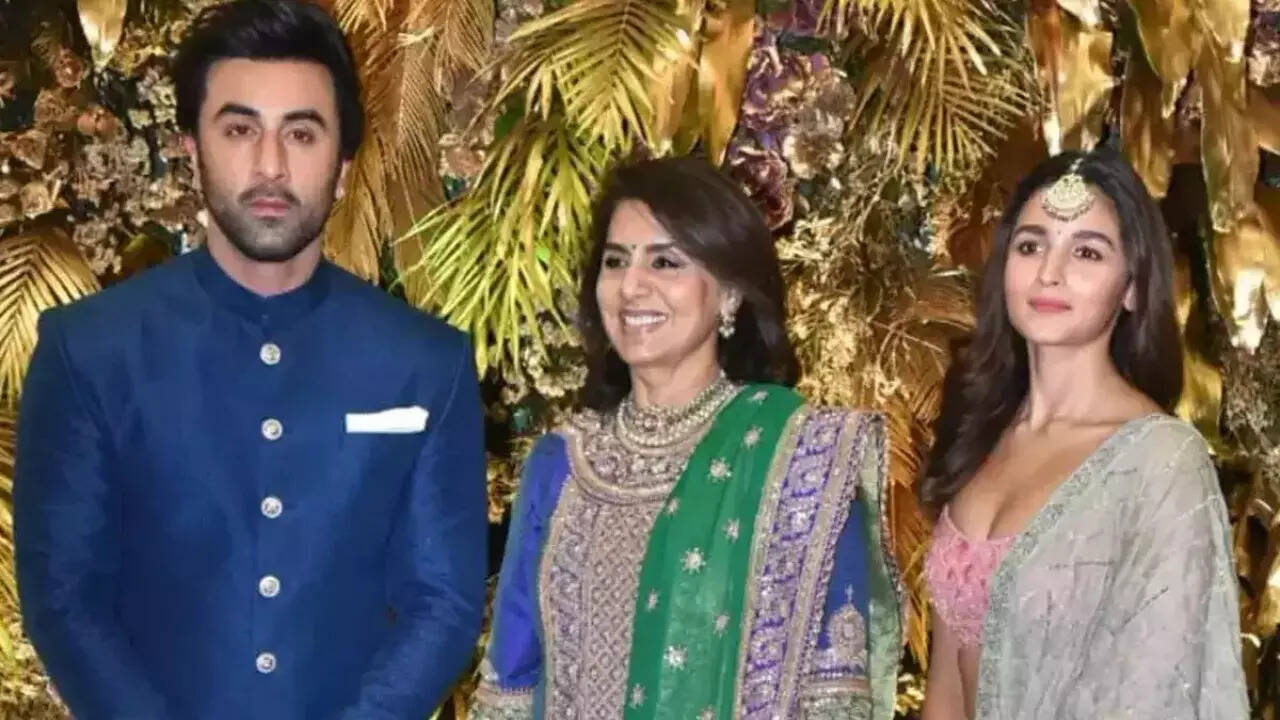 Ranbir, Alia's special surprise for Neetu Kapoor