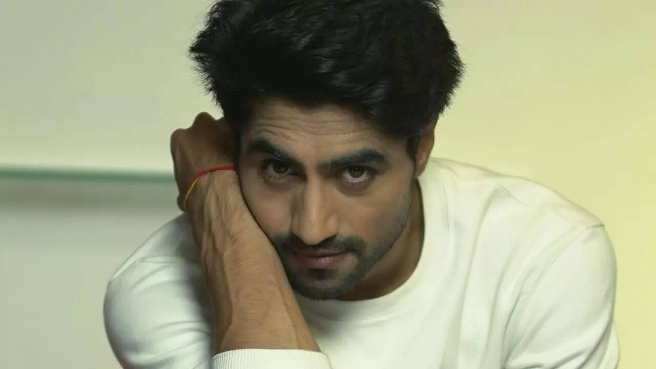 Harshad Chopda suffers injury