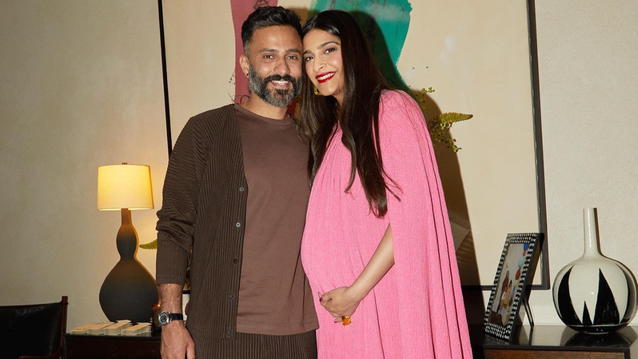 Sonam Kapoor spotted in Mumbai for second baby shower