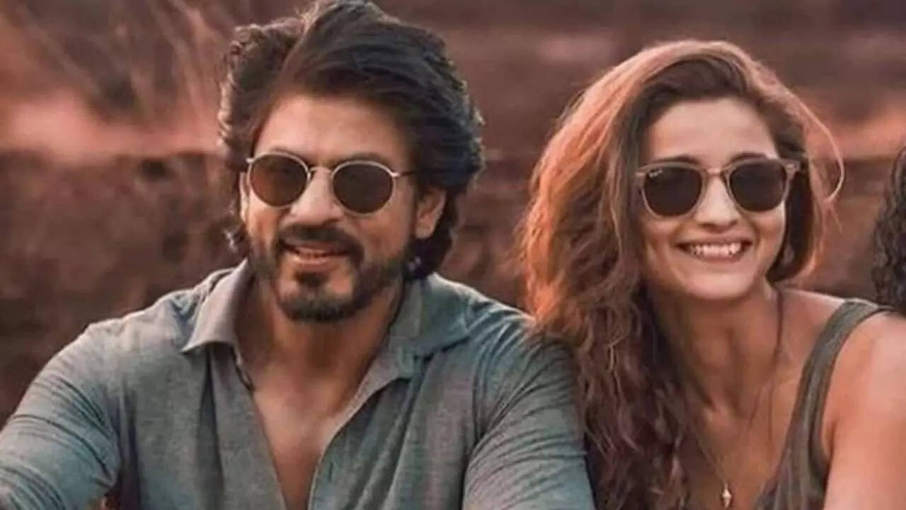 Shah Rukh Khan and Alia Bhatt