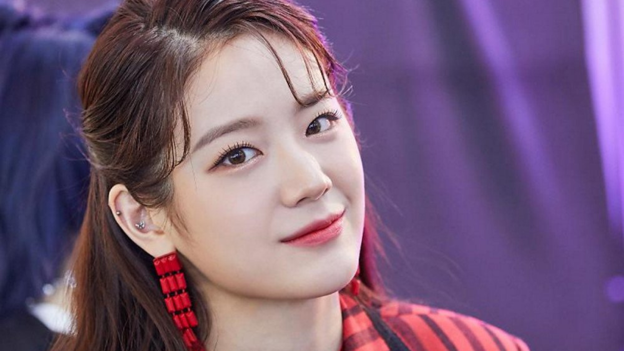 Jang Gyuri to leave fromis_9