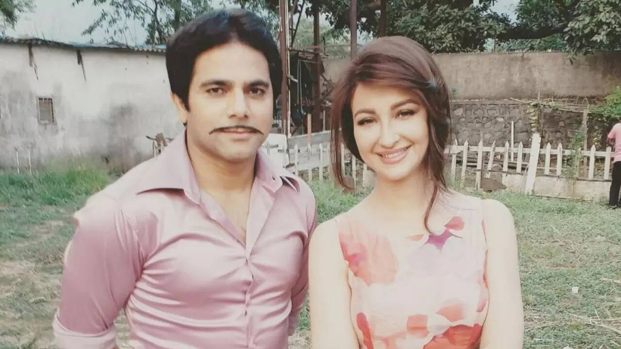 Saumya Tandon raises funds for Deepesh Bhan's family