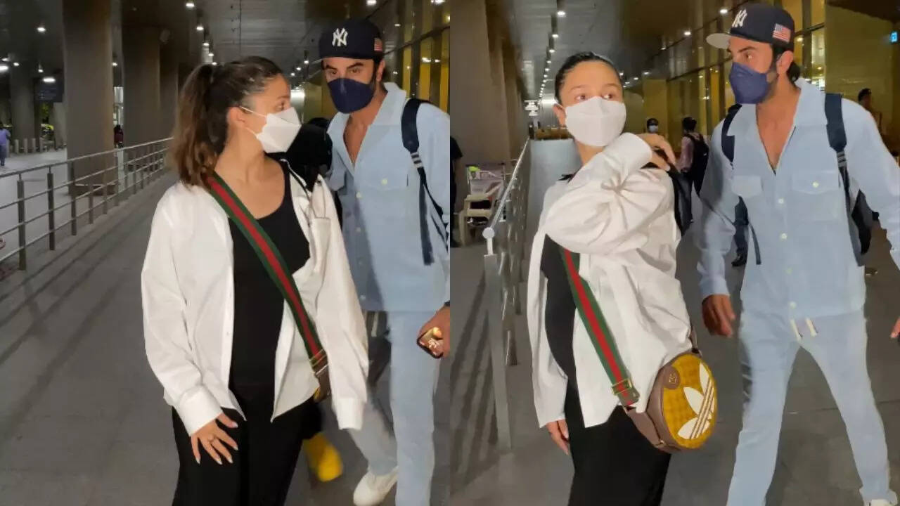 Alia and Ranbir at the airport