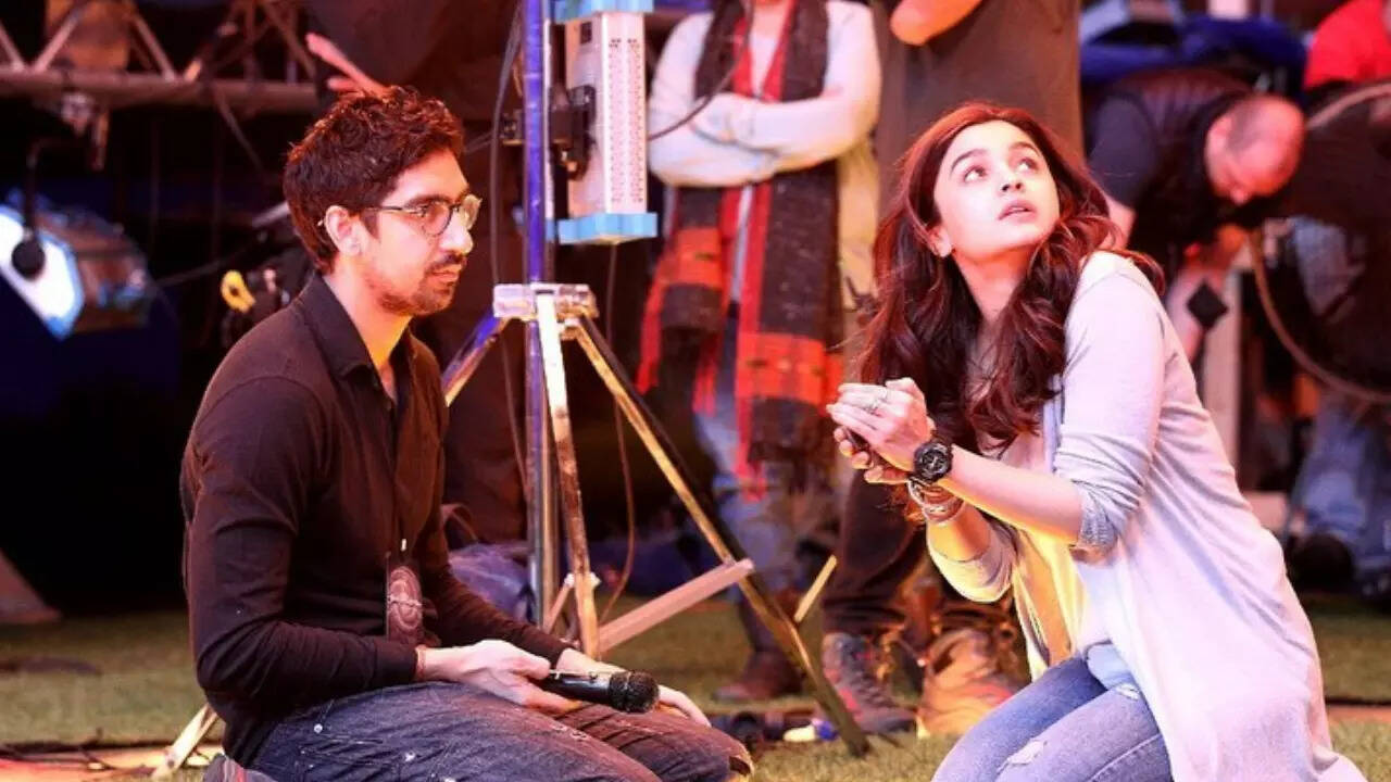 Alia Bhatt wishes Ayan Mukerji on birthday