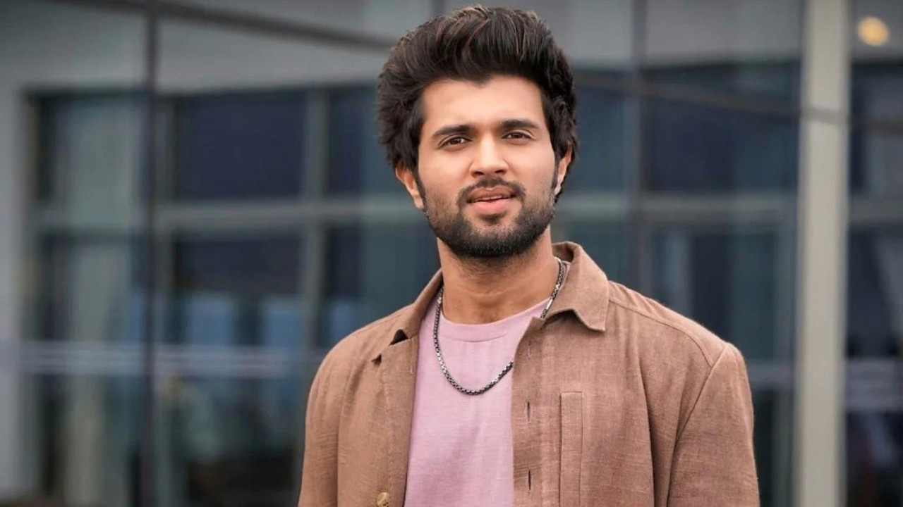 Vijay Deverakonda, Ananya Panday starrer Liger gets a Twitter emoji