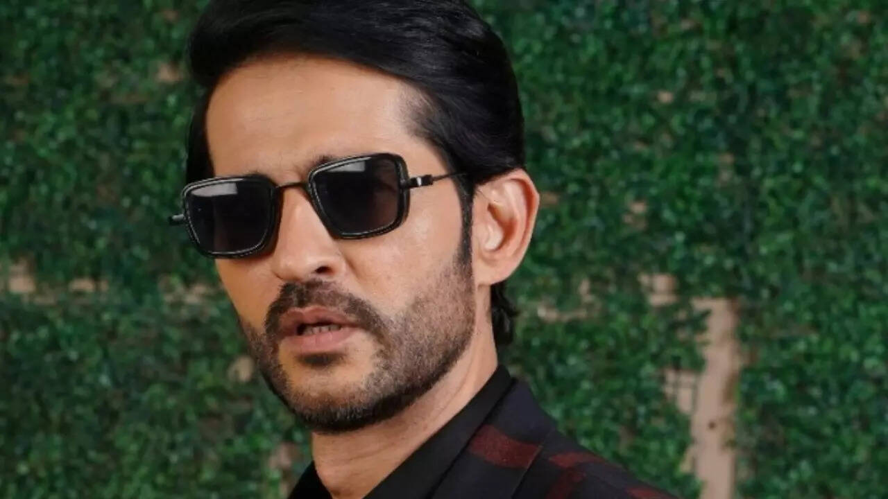 Hiten Tejwani opens up on his character in Swaran Ghar