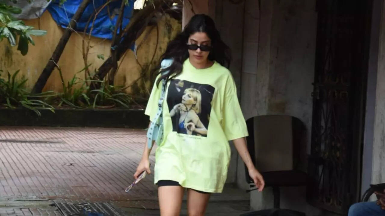 Check out Janhvi Kapoor's latest look