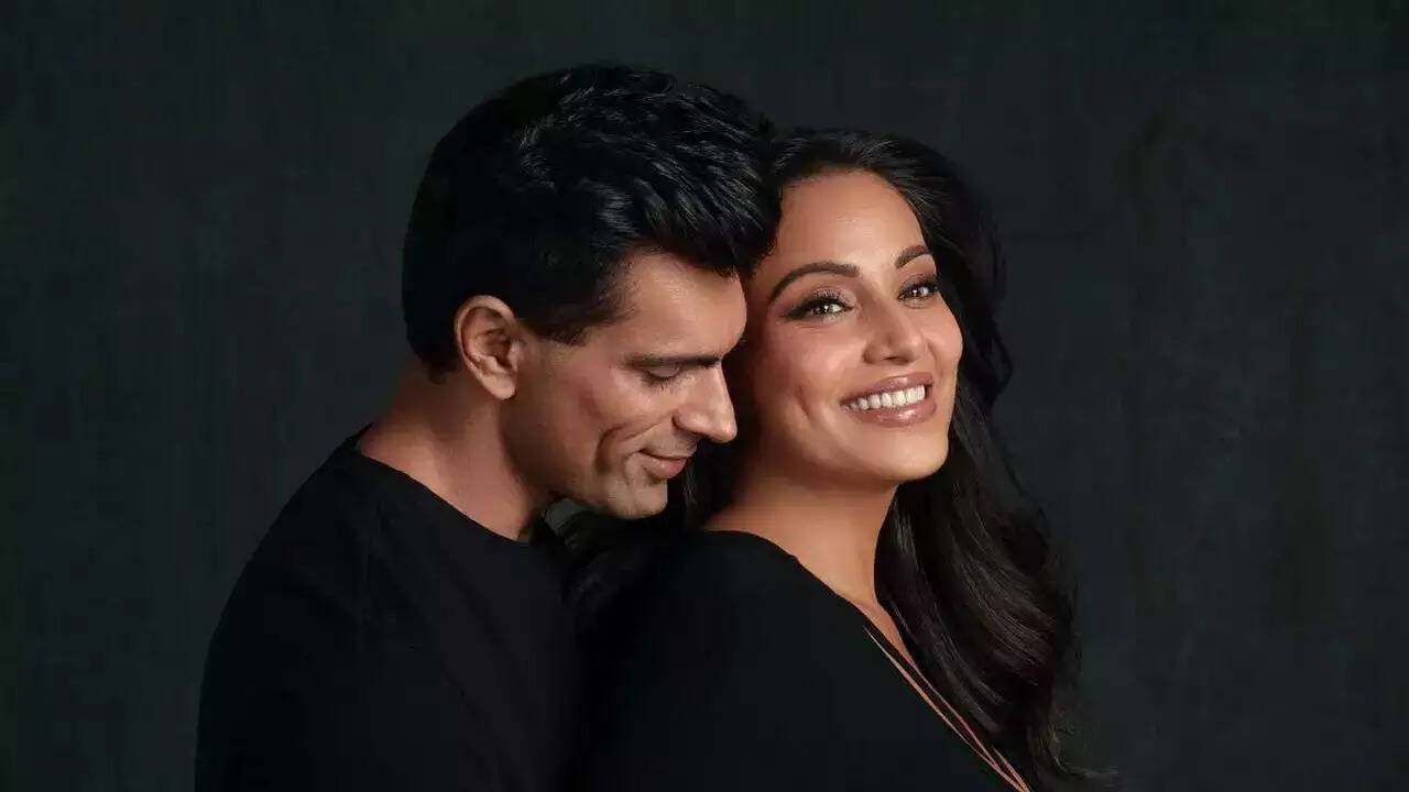 Bipasha Basu is expecting his first baby