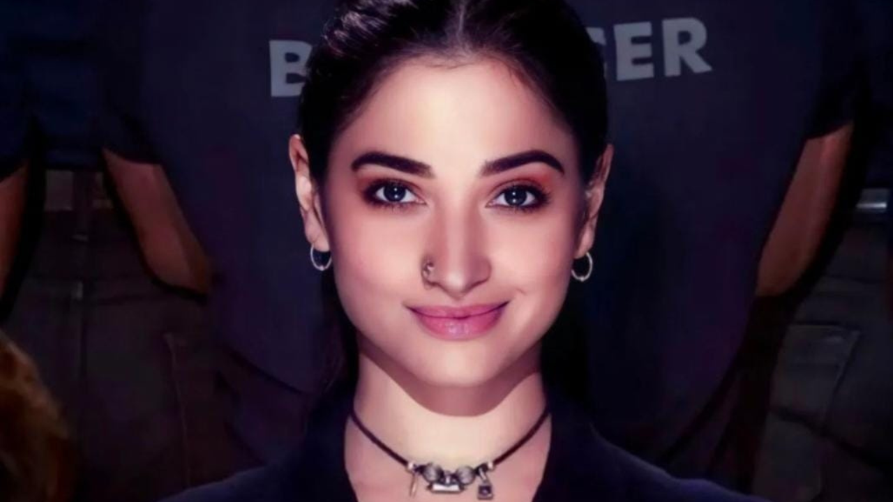 Tamannah Bhatia as Babli Bouncer