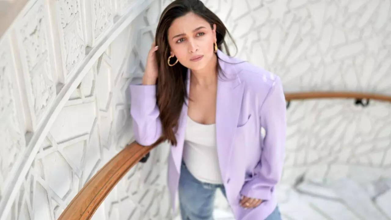 Alia Bhatt in lavender blazer