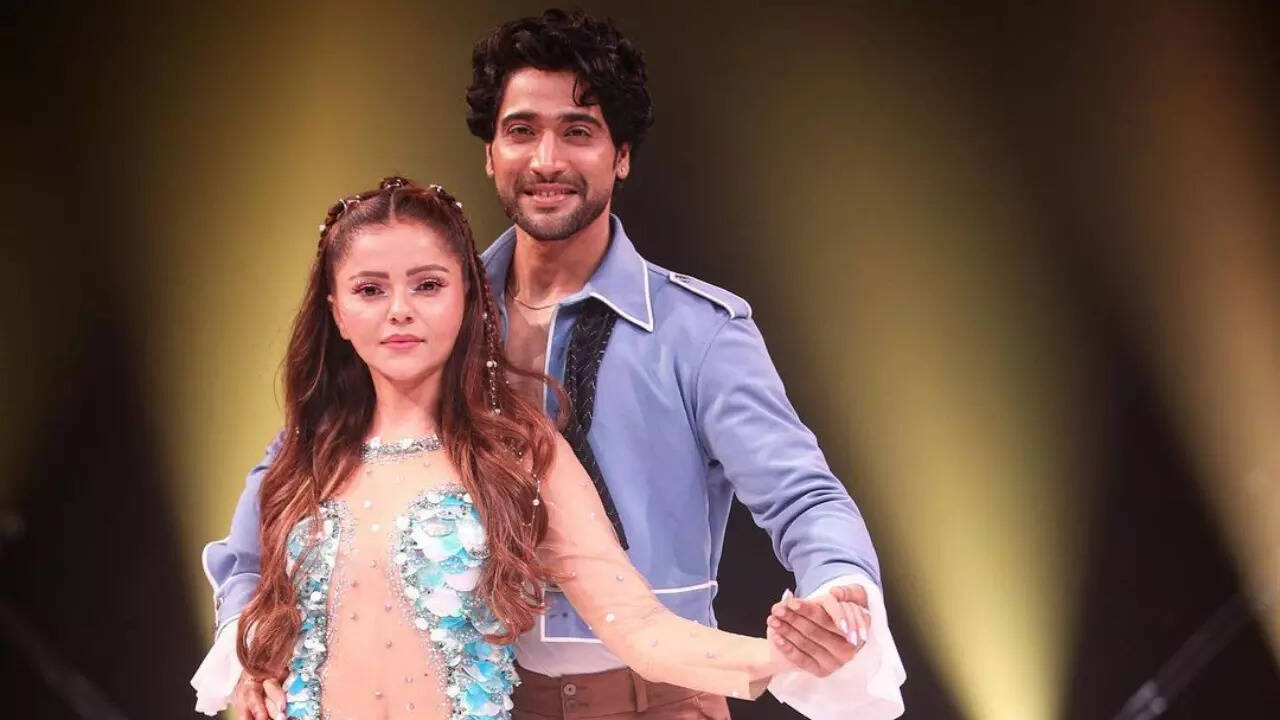 Sanam Johar, Rubina Dilaik