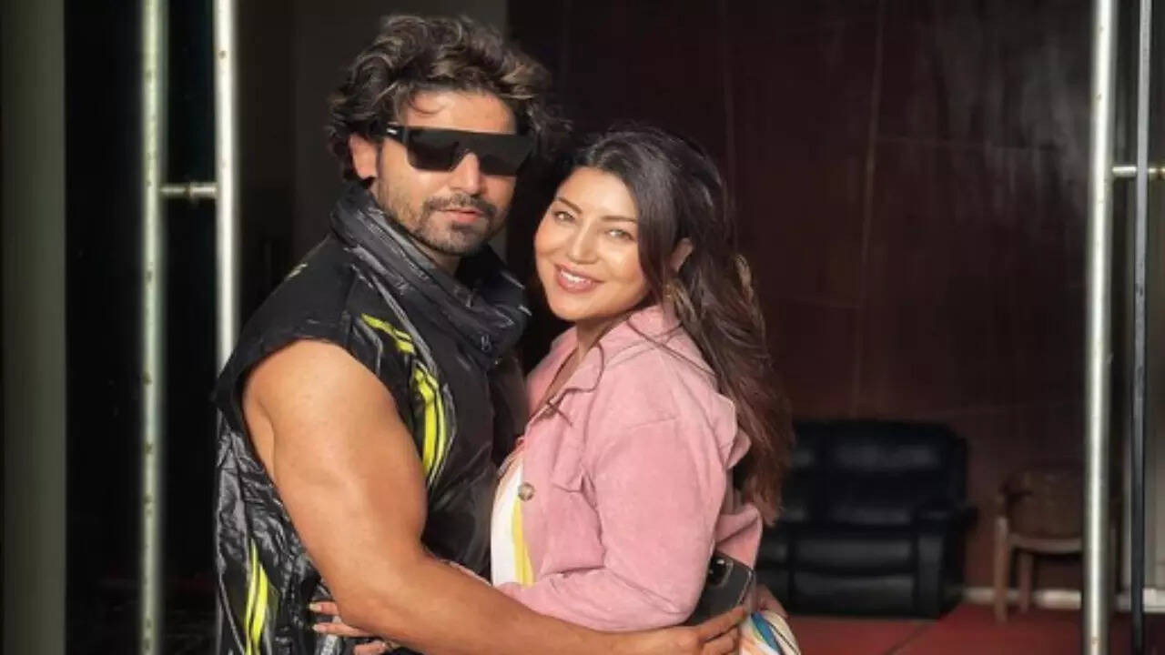 Gurmeet Choudhary and Debina Bonnerjee