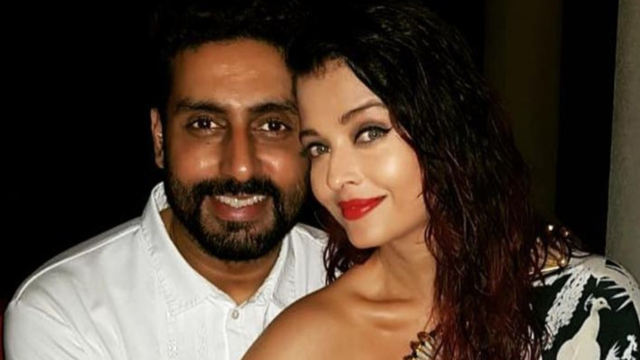 13 pics of Abhishek Bachchan and Aishwarya Rai that will make you revisit their fairytale love story