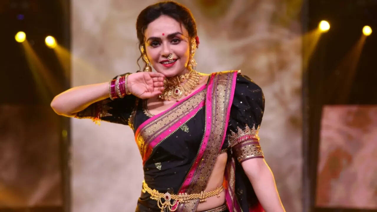 Amruta Khanvilkar