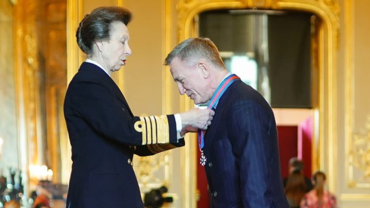 Daniel Craig bestowed with same royal honour as James Bond