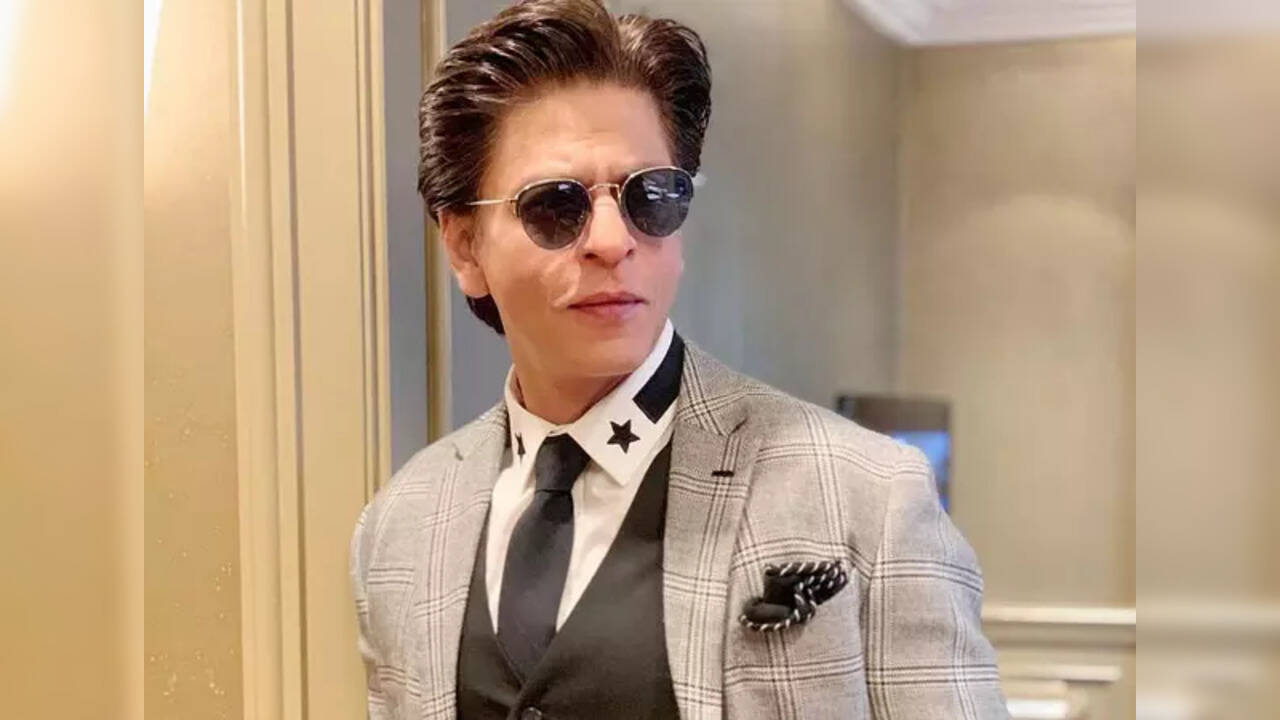 SRK reveals who he took fitness tips from during COVID-19 pandemic