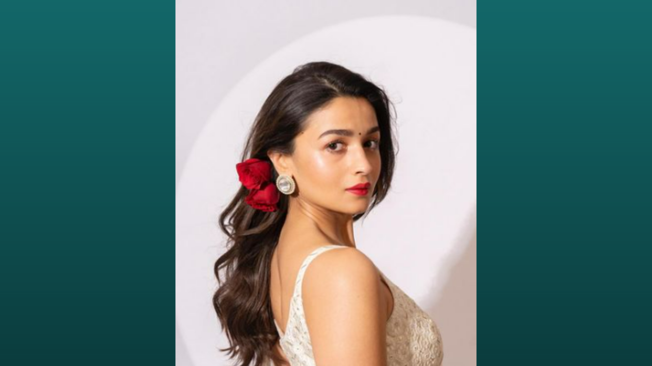 Trendy Wedding Hairstyles inspired by Alia Bhatt! Pic Credit: Instagram